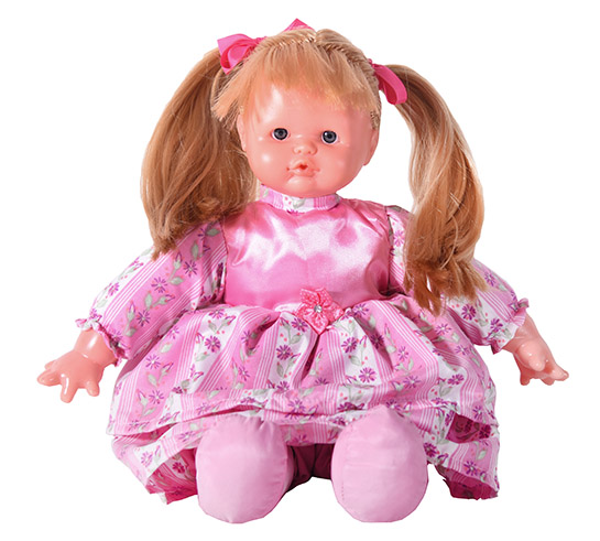bebe pipi muñeco